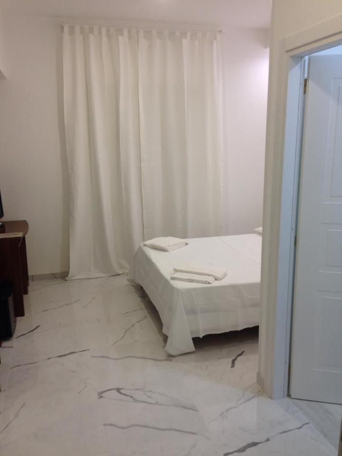 B&B Palombini Rome Bagian luar foto